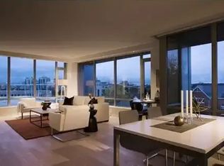646 Michigan St #705, Victoria, BC