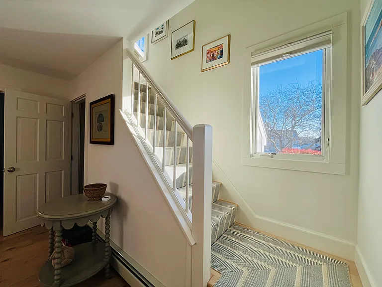 13 Stage Neck Rd #1 — Photo 14