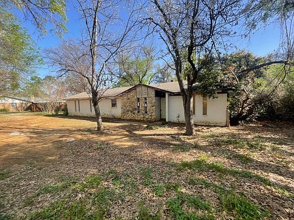 2nd image of 8001 Storie Rd