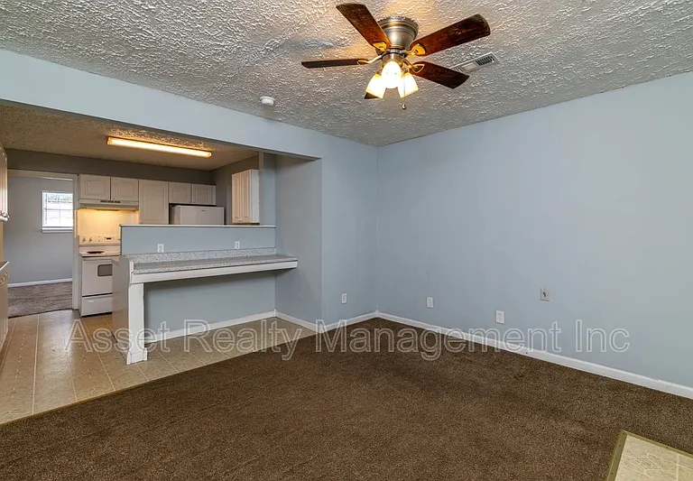 204 Wynn Ave #201 — Photo 11