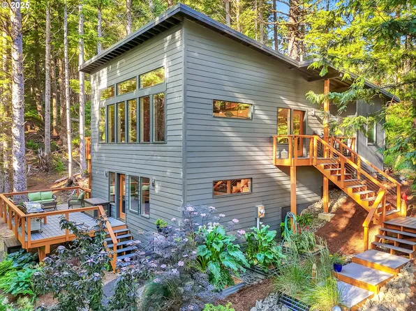 32029 Walsh Ln, Arch Cape, OR 97102