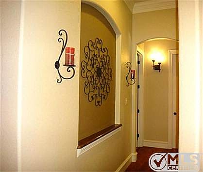 5th image of 624 Creekwood Ln