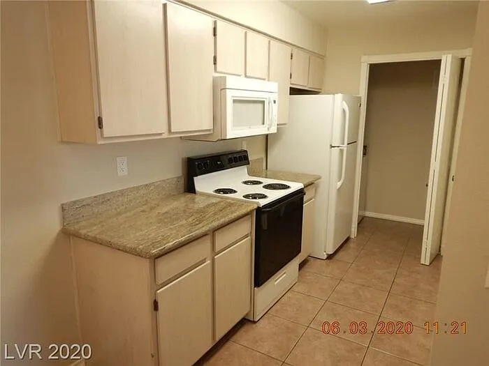 1150 N Buffalo Dr #1090 — Photo 8