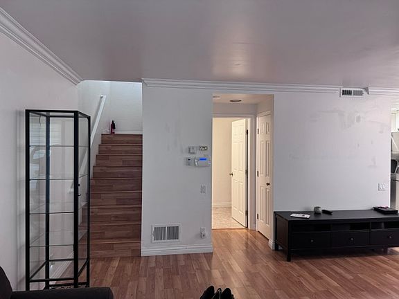 3rd image of 49 Muirfield Ct