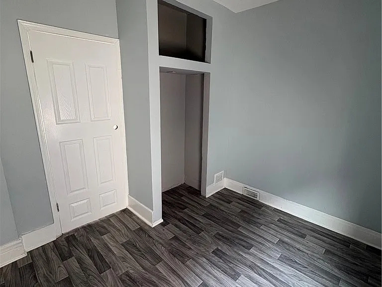 233 Laird Ave #2 — Photo 6