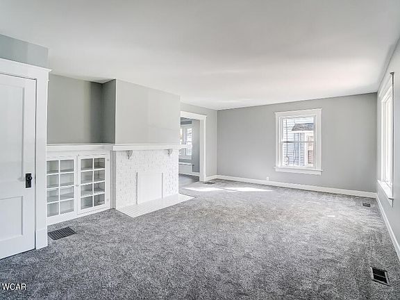 3rd image of 1010 Leland Ave
