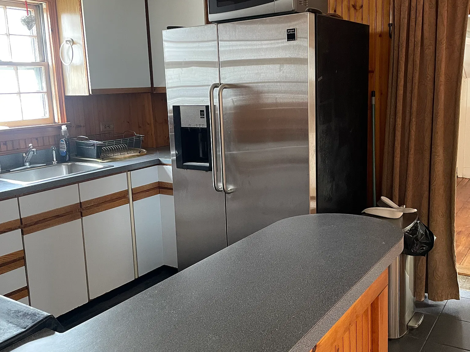2 bed, 1300 sqft, $1,800 — Photo 2