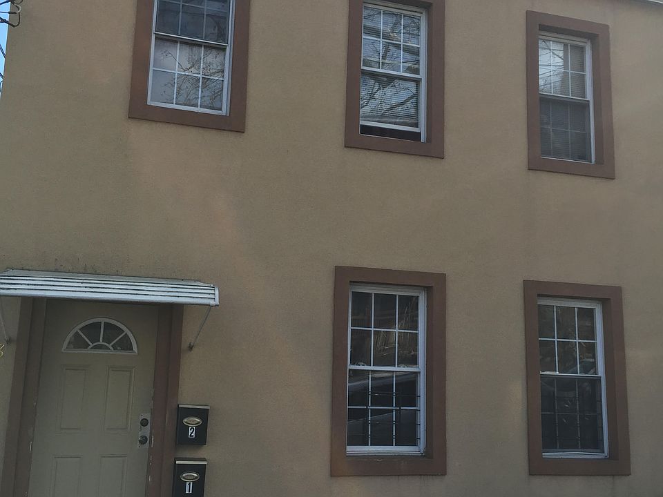 2nd image of 308 Broad St