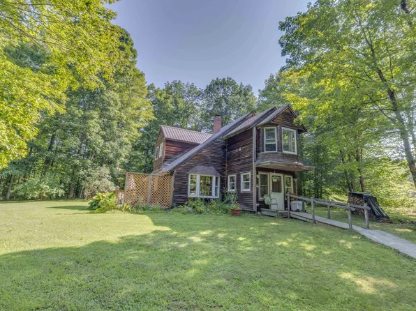 39 Squeaky Lane, Campton, NH 03223