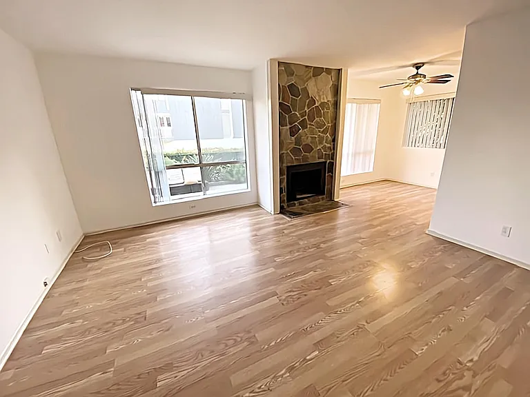 25 Westwind St #1 — Photo 1