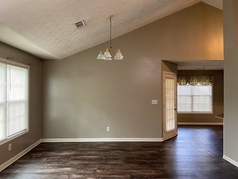 Dining room and breakfast room