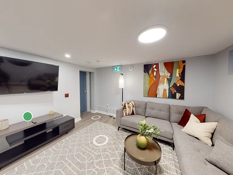 146 Osgoode St — Photo 4