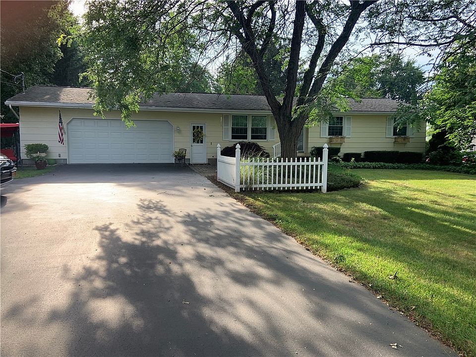 2427 Lake Rd, Hamlin, NY 14464 Zillow