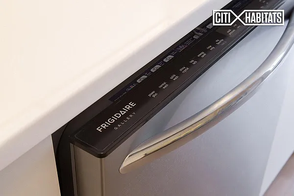 Rented by Citi Habitats | media 28