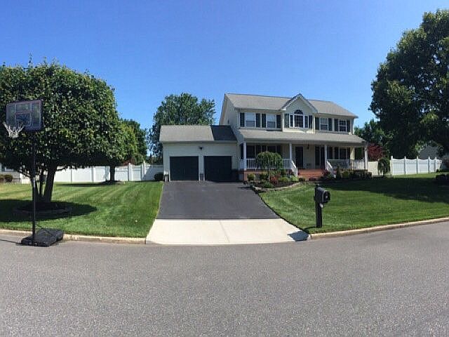 1st image of 3 Settler Ave