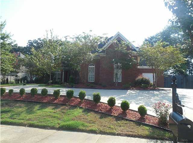 1st image of 668 Flagstaff Dr