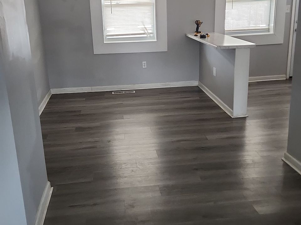 1st image of 716 Mansfield Rd