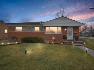 9012 Marion Cres, Redford, MI 48239