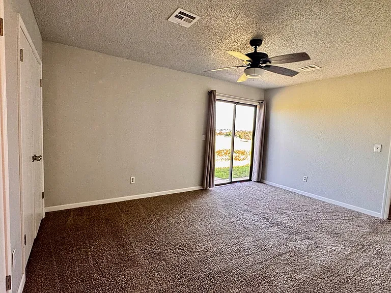 11402 N Lincoln Blvd — Photo 7