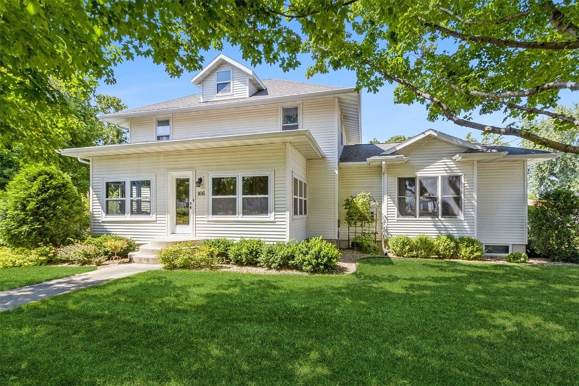 106 Prospect St NW, Blairstown, IA 52209 Zillow