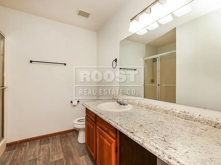 3985 Covington Dr — Photo 10
