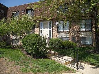 1st image of 162 S Waters Edge Dr APT 301