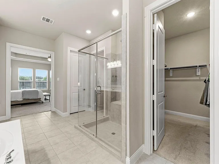 21723 Albertine Dr — Photo 22