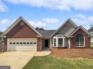 2385 Cove Lake Rd, Lithonia, GA 30058