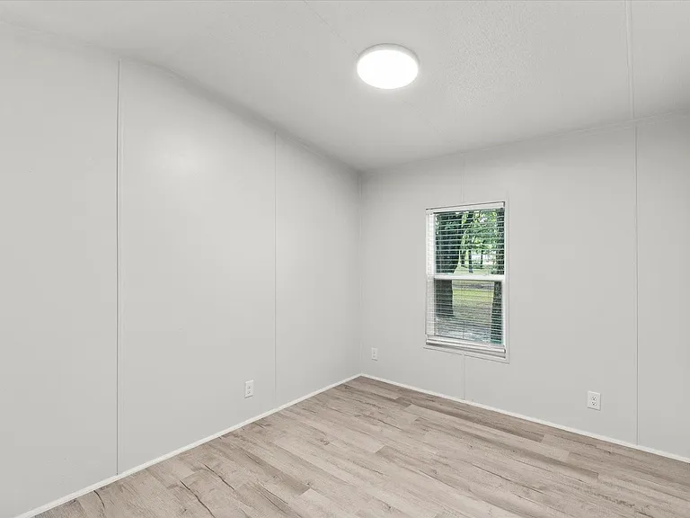 367 Box Rd — Photo 17