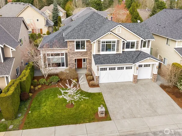 27520 SE 28th Court, Sammamish, WA 98075
