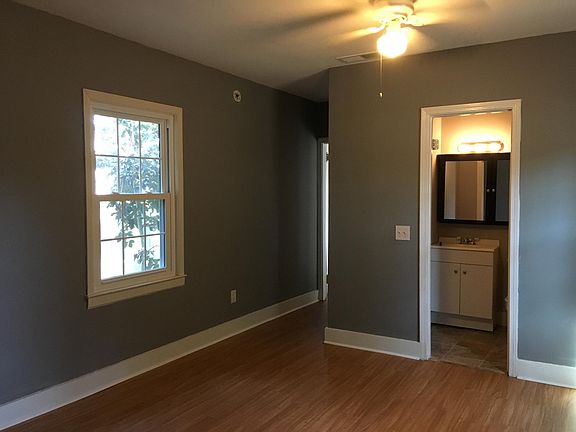 Large bedroom/bath with adjacent bonus room