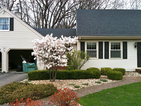 3rd image of 595 Torrance Dr