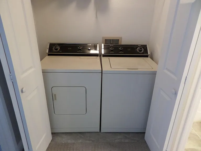 5118 S Jones Blvd #107 — Photo 11