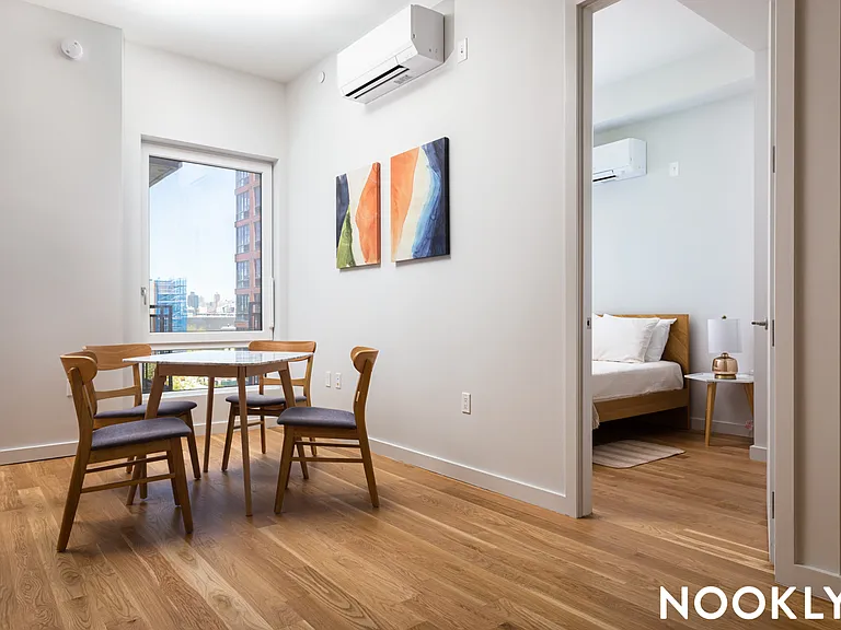 45-57 Davis St #811 — Photo 3