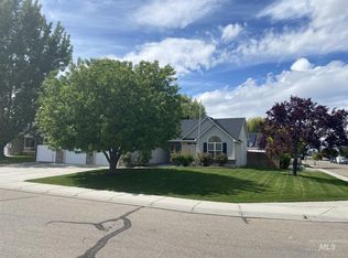 1700 W Apple Ct, Nampa, ID 83651