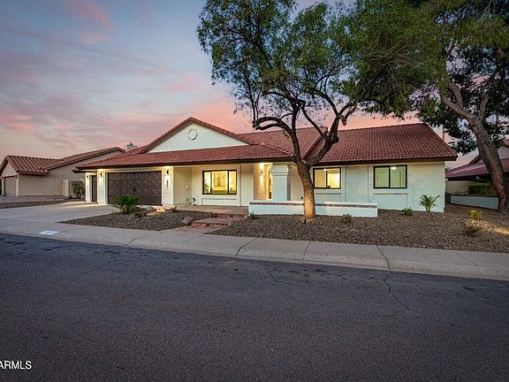 4th image of 15811 N 60TH Way