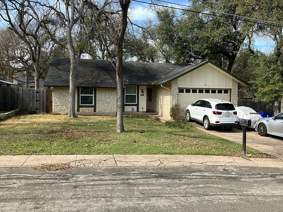 1st image of 2407 La Rochelle Dr