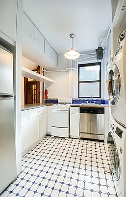 Rented by City Connections Realty | media 41