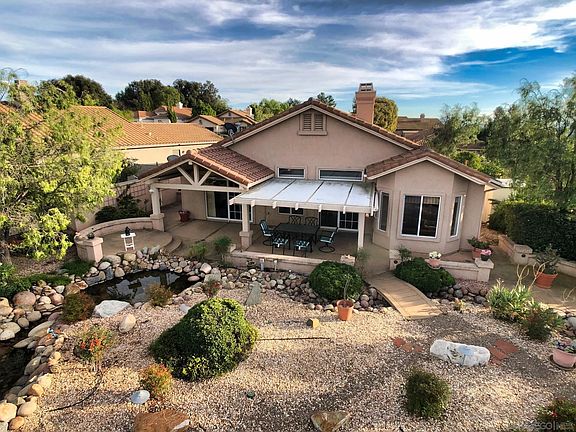 4th image of 2338 Larkspur Dr