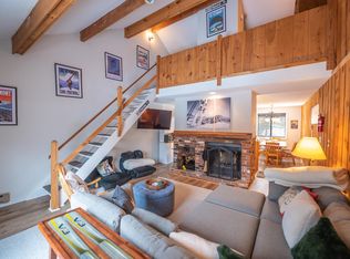 1 E Dover Green Loop, West Dover, VT 05356