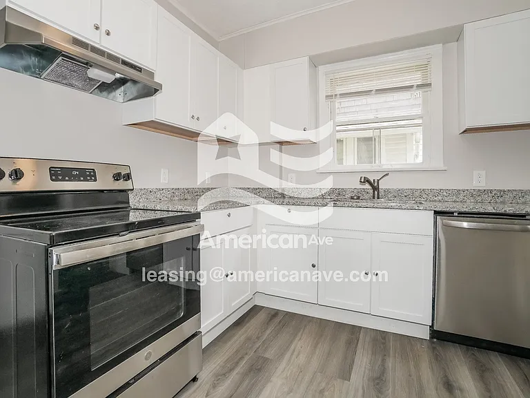 1846415_004_kitchen_12845325.jpg