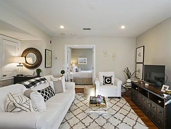 1st image of 161 Emerson St #3L
