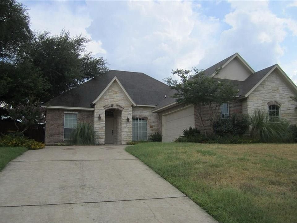 1st image of 504 Marshall Dr