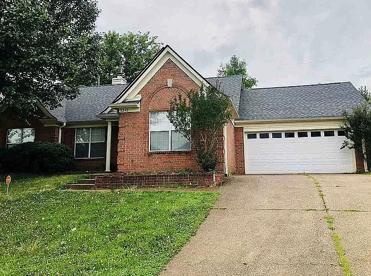 1st image of 8242 Floral Springs Dr
