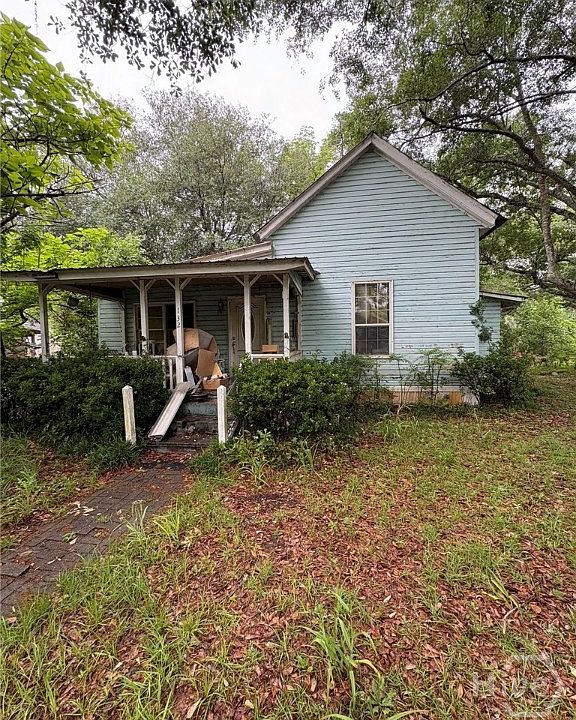 1st image of 132 Porterfield Road