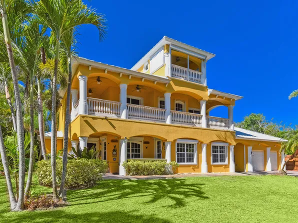 8053 S Indian River Drive, Fort Pierce, FL 34982