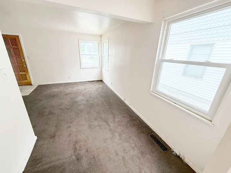 4212 Wetzel Ave — Photo 23