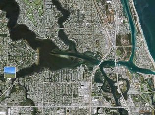 18040 Via Rio, Jupiter, FL 33458
