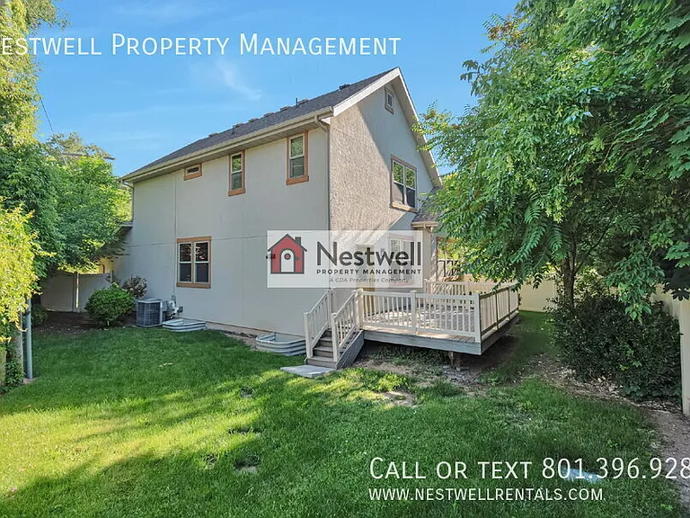 1327 E Urbandale Ln — Photo 16