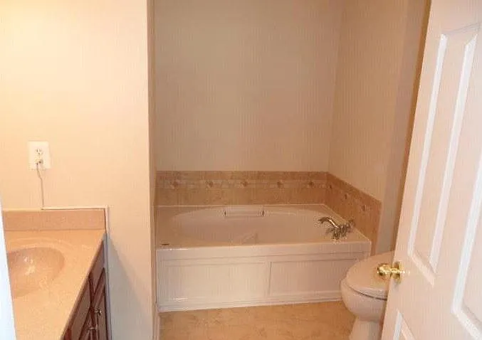 4424A Eastwick Ct — Photo 6